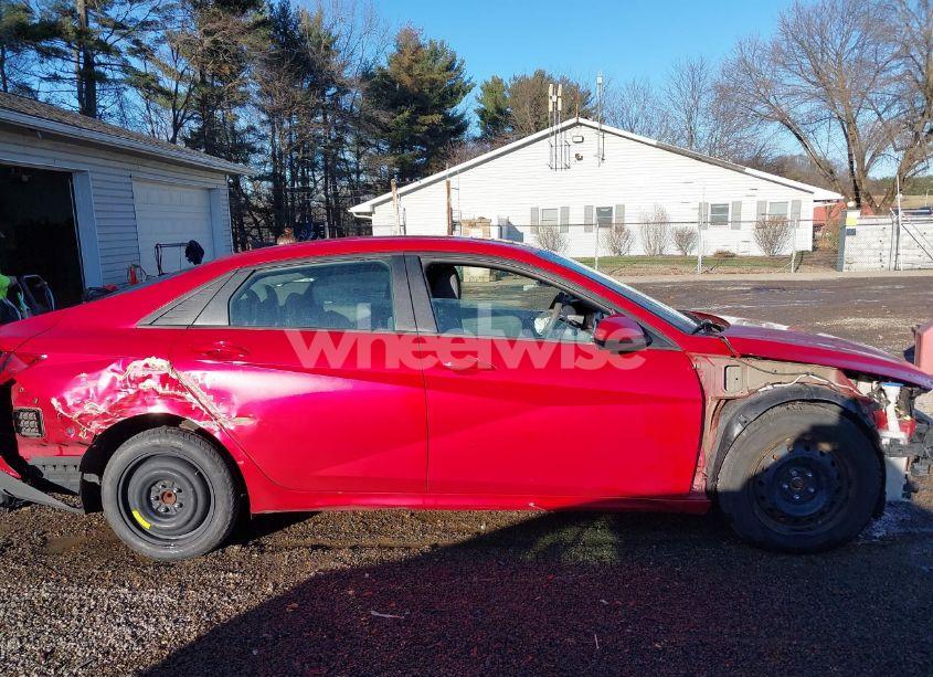 Photo 14 of 2021 Hyundai Elantra SEL (VIN 5NPLM4AG2MH020618)