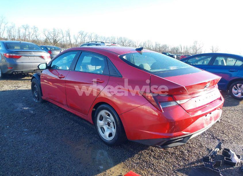 Photo 3 of 2021 Hyundai Elantra SEL (VIN 5NPLM4AG2MH020618)