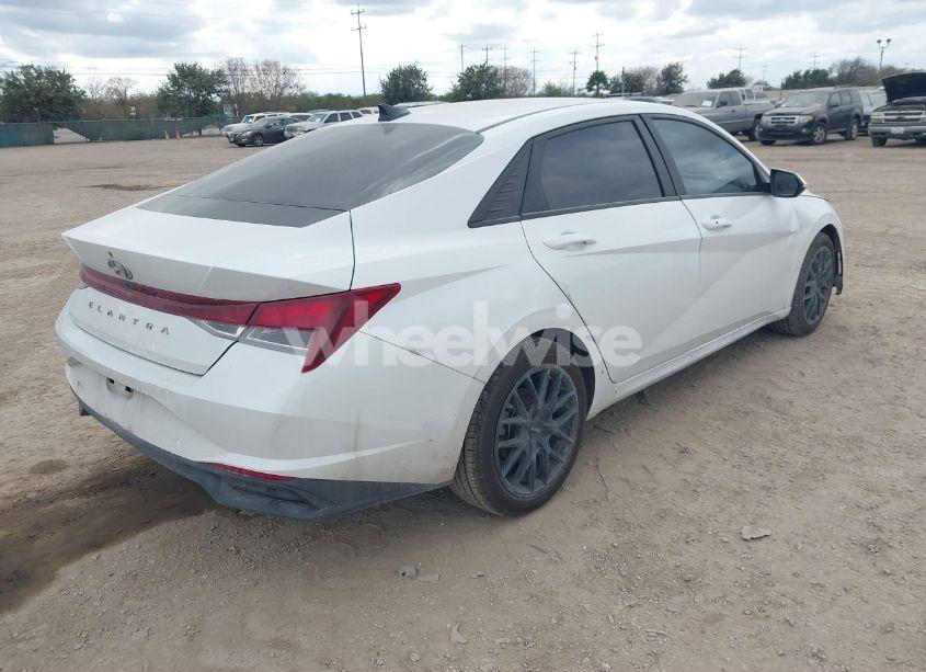 Photo 4 of 2021 Hyundai Elantra SEL (VIN 5NPLM4AG2MH038990)