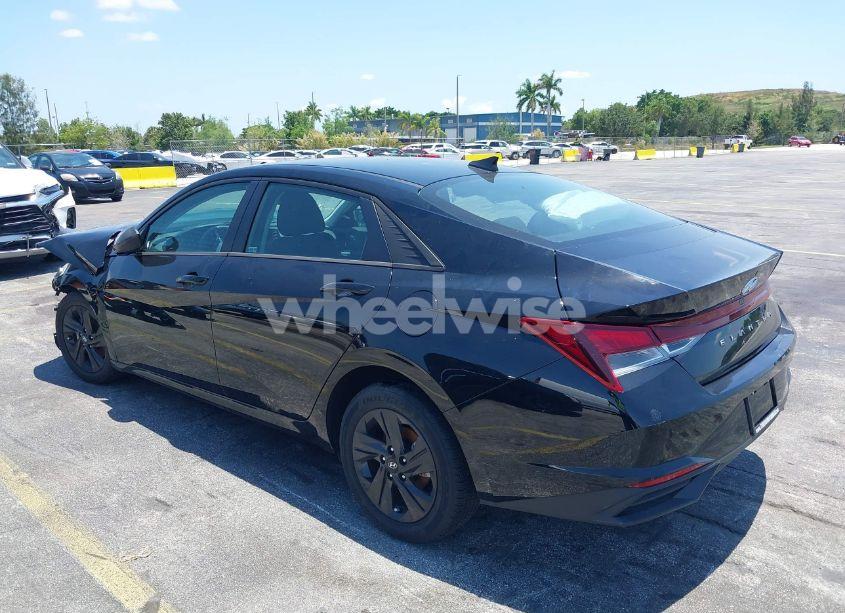 Photo 3 of 2021 Hyundai Elantra SEL (VIN 5NPLM4AG2MH046054)