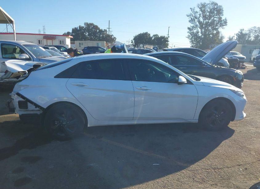 Photo 14 of 2022 Hyundai Elantra SEL (VIN 5NPLM4AG2NH079637)