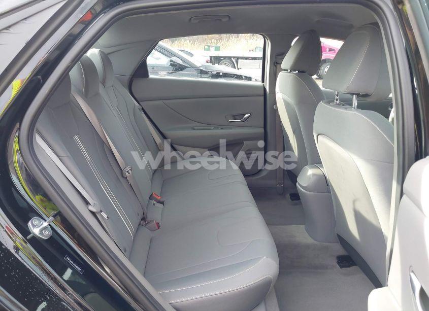 Photo 8 of 2022 Hyundai Elantra SEL (VIN 5NPLM4AG2NH086054)