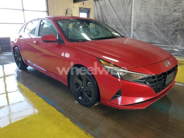 Photo 7 of 2023 HYUNDAI ELANTRA SEL (VIN 5NPLM4AG2PH102496)