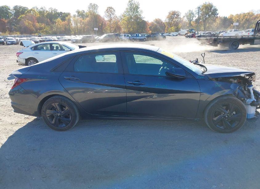 Photo 13 of 2021 Hyundai Elantra SEL (VIN 5NPLM4AG3MH003164)