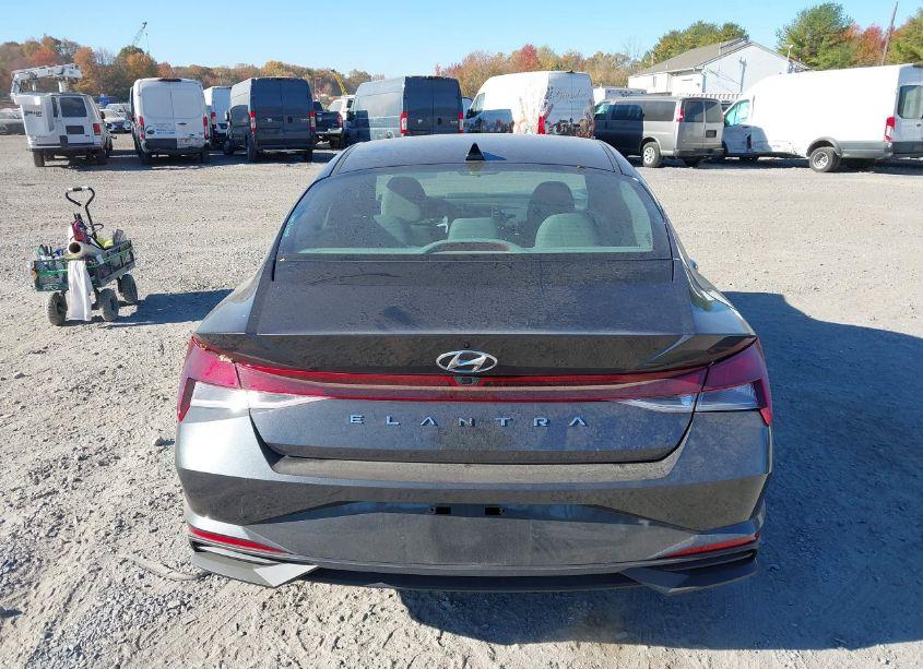 Photo 16 of 2021 Hyundai Elantra SEL (VIN 5NPLM4AG3MH003164)