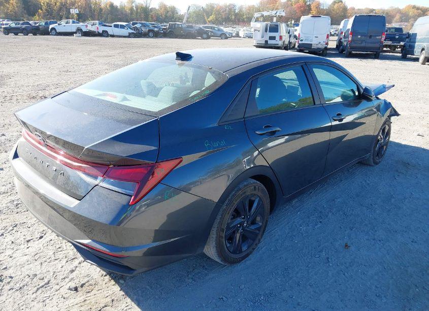 Photo 4 of 2021 Hyundai Elantra SEL (VIN 5NPLM4AG3MH003164)