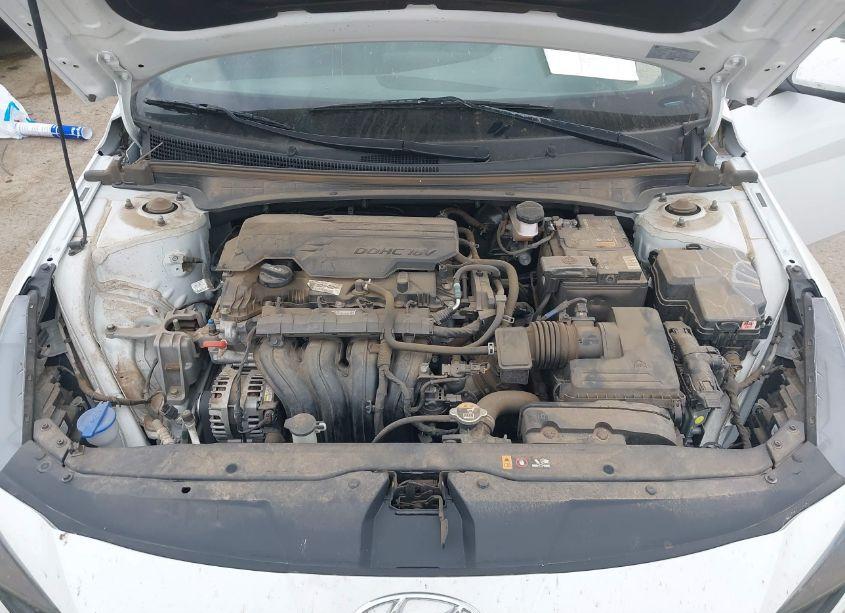 Photo 10 of 2021 Hyundai Elantra SEL (VIN 5NPLM4AG3MH009465)