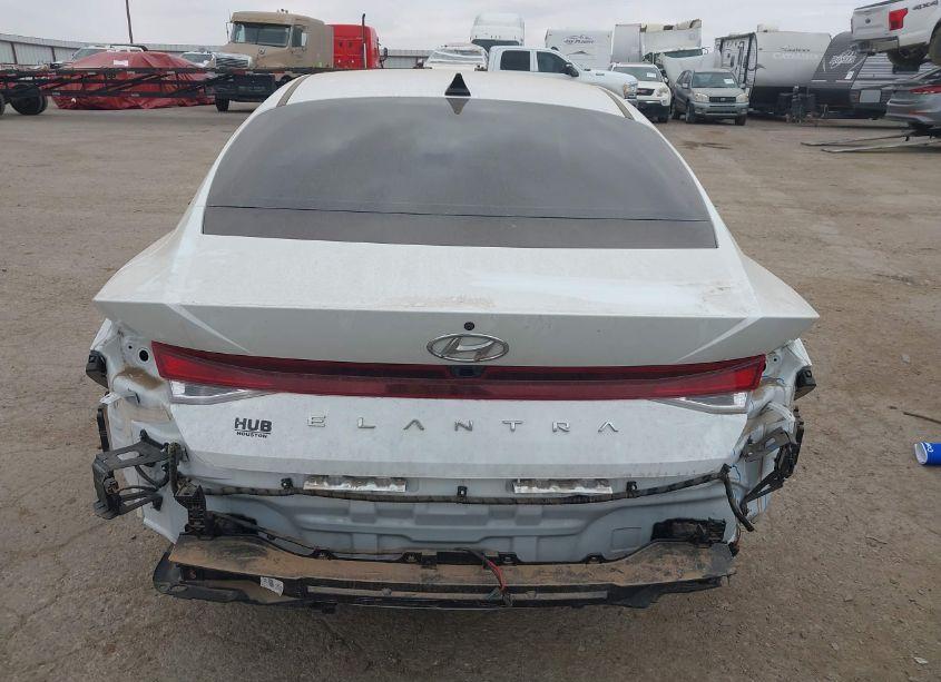 Photo 17 of 2021 Hyundai Elantra SEL (VIN 5NPLM4AG3MH009465)