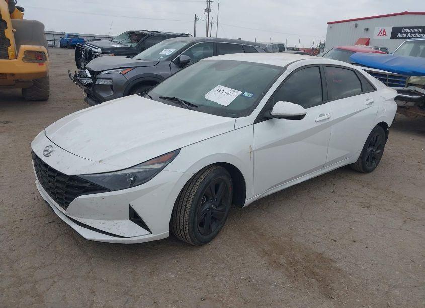 Photo 2 of 2021 Hyundai Elantra SEL (VIN 5NPLM4AG3MH009465)