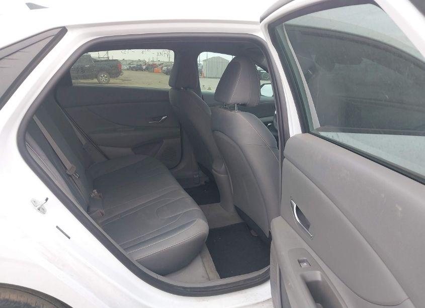 Photo 8 of 2021 Hyundai Elantra SEL (VIN 5NPLM4AG3MH009465)