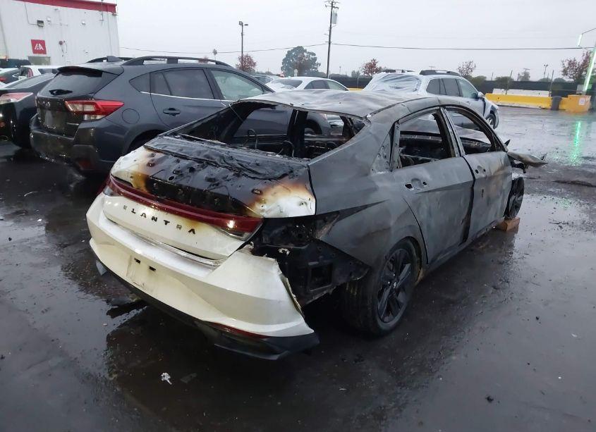 Photo 4 of 2021 Hyundai Elantra SEL (VIN 5NPLM4AG3MH022295)