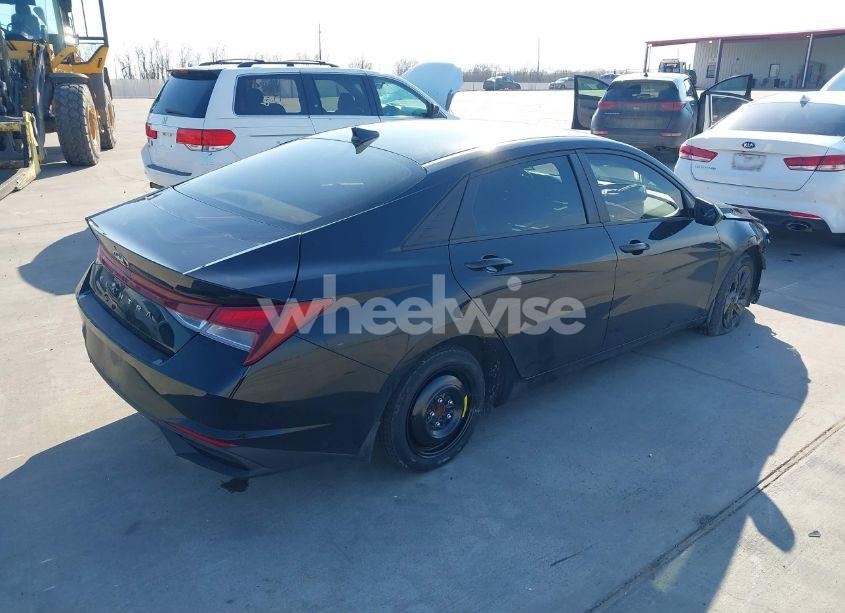 Photo 4 of 2023 Hyundai Elantra SEL (VIN 5NPLM4AG3PH093999)