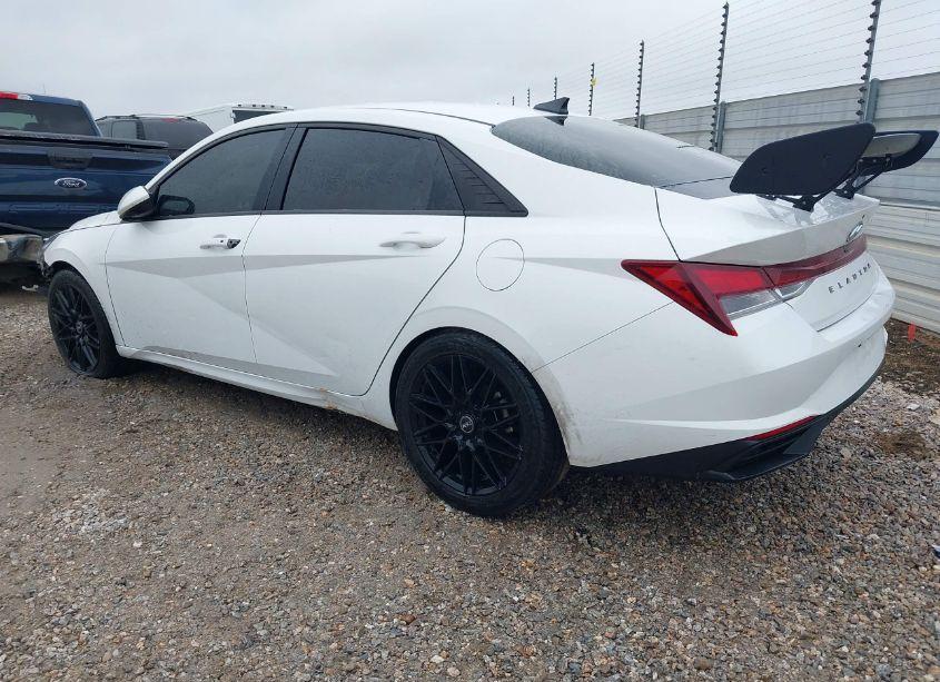 Photo 3 of 2023 Hyundai Elantra SEL (VIN 5NPLM4AG3PH110851)