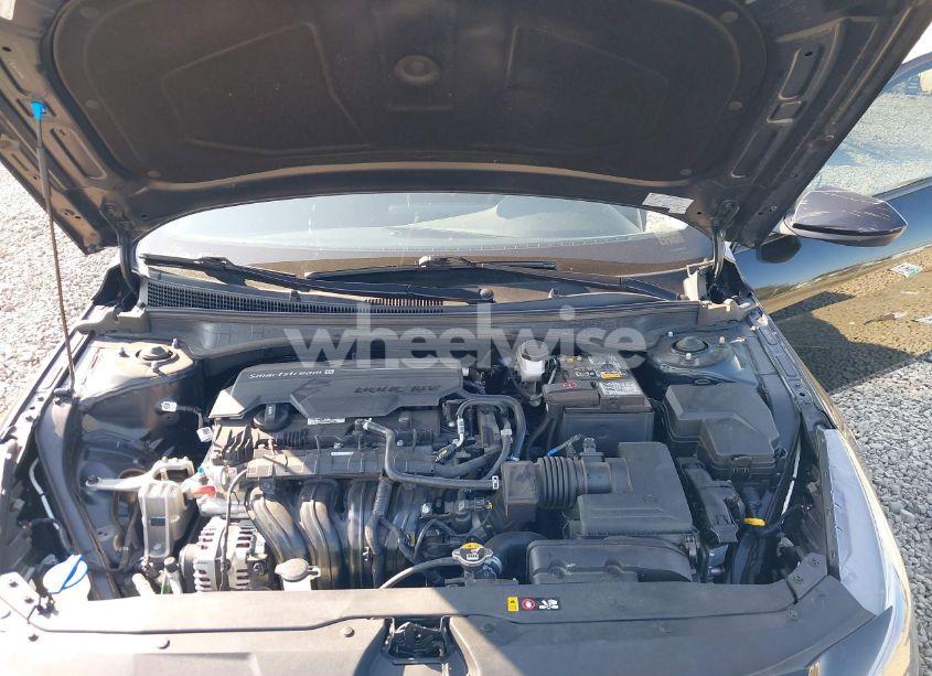 Photo 10 of 2021 Hyundai Elantra SEL (VIN 5NPLM4AG4MH000807)