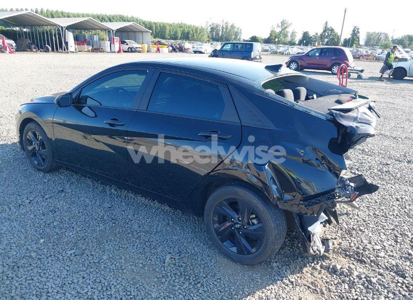 Photo 3 of 2021 Hyundai Elantra SEL (VIN 5NPLM4AG4MH000807)