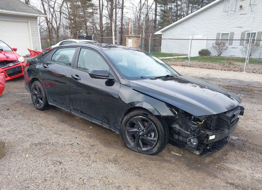 2021 Hyundai Elantra SEL (VIN 5NPLM4AG4MH003402) main photo