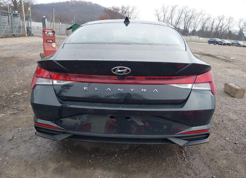 Photo 16 of 2021 Hyundai Elantra SEL (VIN 5NPLM4AG4MH003402)