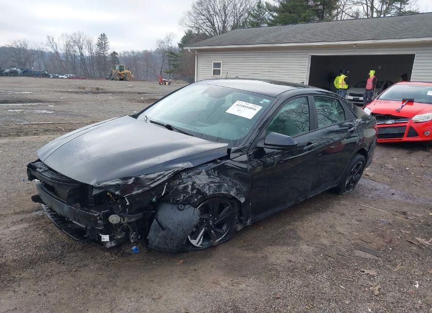 Photo 2 of 2021 Hyundai Elantra SEL (VIN 5NPLM4AG4MH003402)