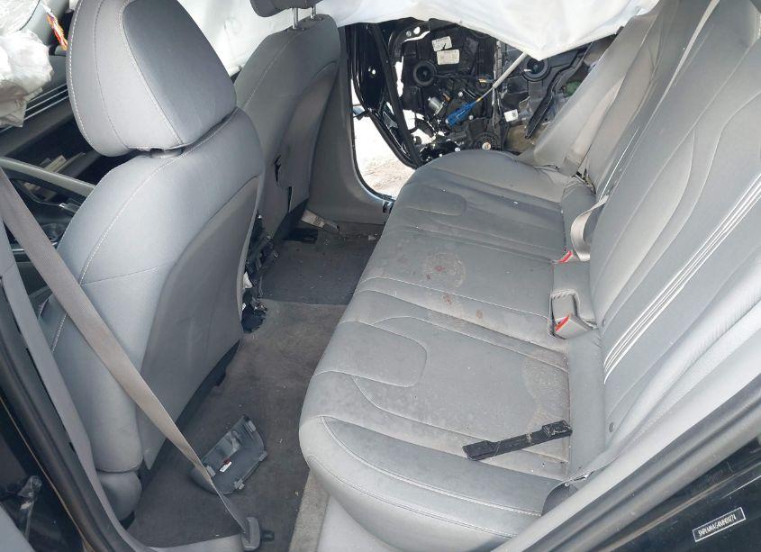 Photo 8 of 2021 Hyundai Elantra SEL (VIN 5NPLM4AG4MH011774)