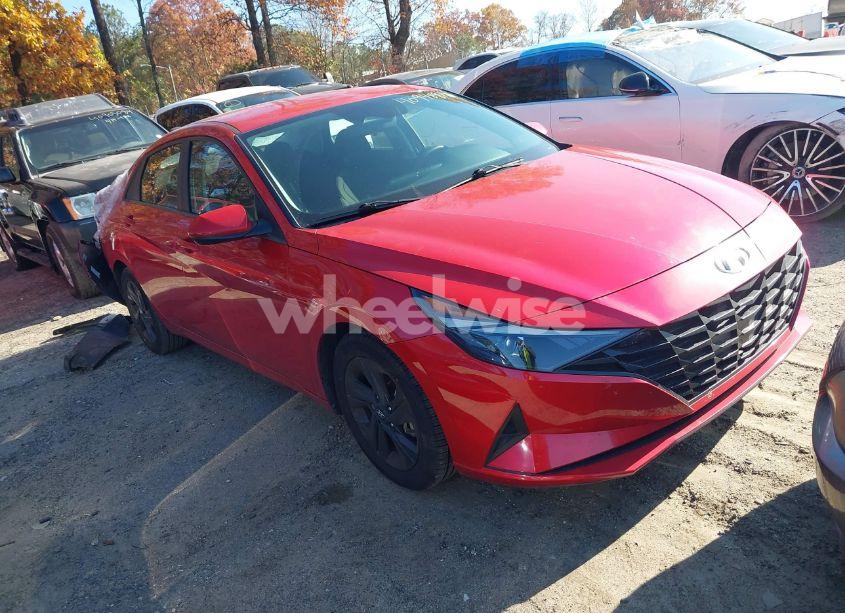 2022 Hyundai Elantra SEL (VIN 5NPLM4AG4NH063942) main photo
