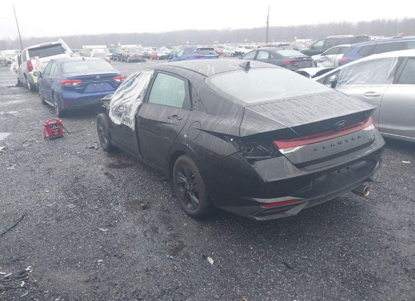 Photo 3 of 2022 Hyundai Elantra SEL (VIN 5NPLM4AG4NH079459)