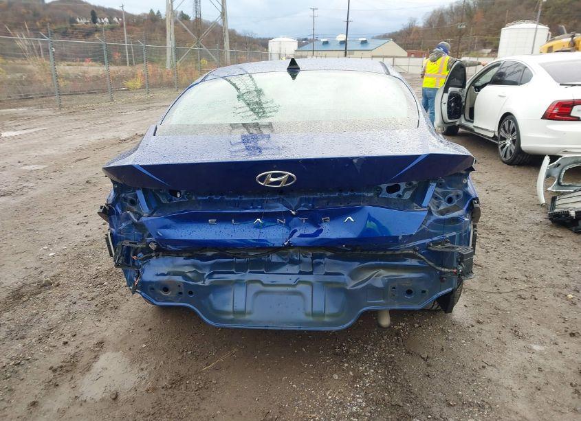 Photo 17 of 2022 Hyundai Elantra SEL (VIN 5NPLM4AG4NH084273)