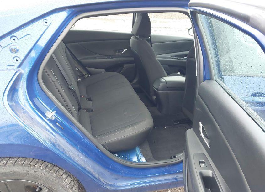 Photo 8 of 2022 Hyundai Elantra SEL (VIN 5NPLM4AG4NH084273)