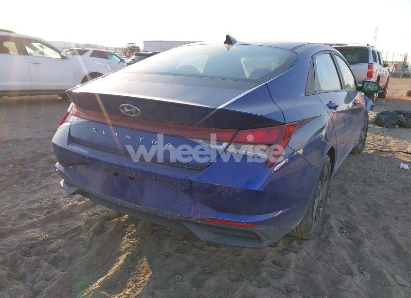 Photo 4 of 2023 Hyundai Elantra SEL (VIN 5NPLM4AG4PH093588)