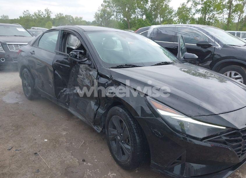 Photo 6 of 2023 Hyundai Elantra SEL (VIN 5NPLM4AG4PH098709)