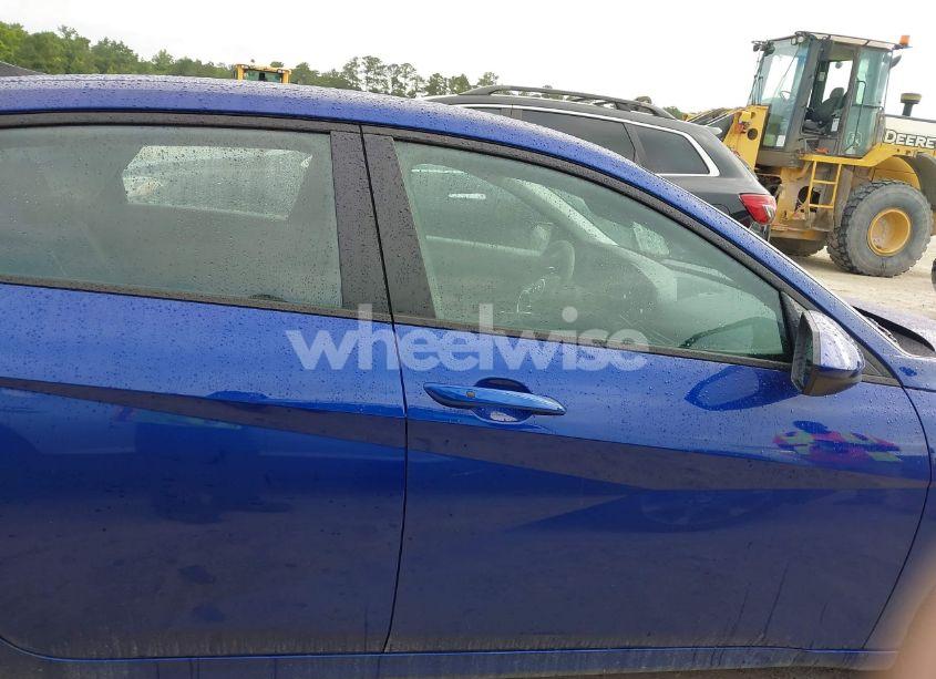 Photo 13 of 2021 Hyundai Elantra SEL (VIN 5NPLM4AG5MH037946)