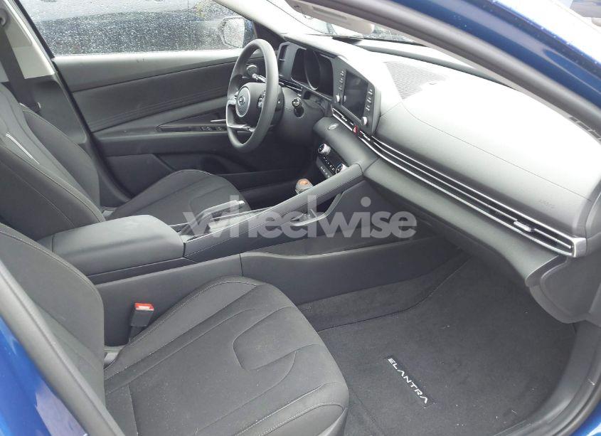 Photo 5 of 2021 Hyundai Elantra SEL (VIN 5NPLM4AG5MH037946)