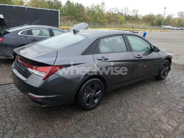 Photo 3 of 2023 HYUNDAI ELANTRA SEL (VIN 5NPLM4AG5PH102721)