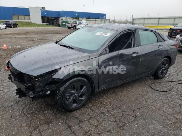 Photo 6 of 2023 HYUNDAI ELANTRA SEL (VIN 5NPLM4AG5PH102721)