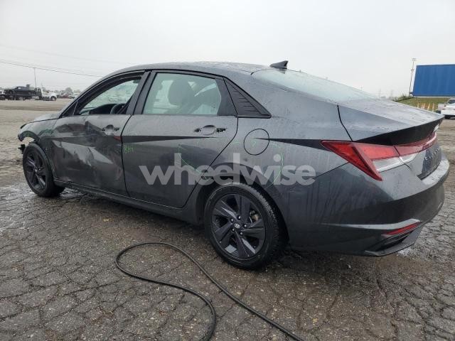 Photo 7 of 2023 HYUNDAI ELANTRA SEL (VIN 5NPLM4AG5PH102721)