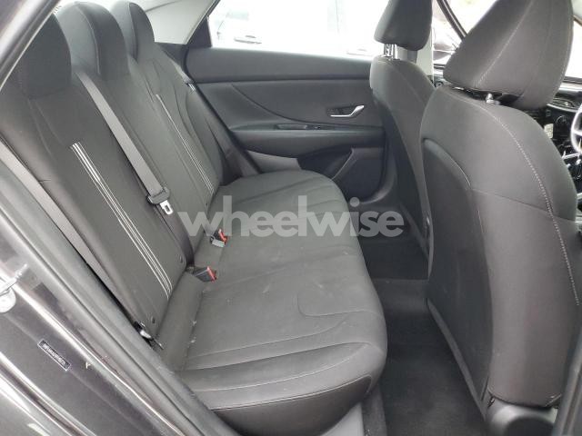 Photo 9 of 2023 HYUNDAI ELANTRA SEL (VIN 5NPLM4AG5PH102721)