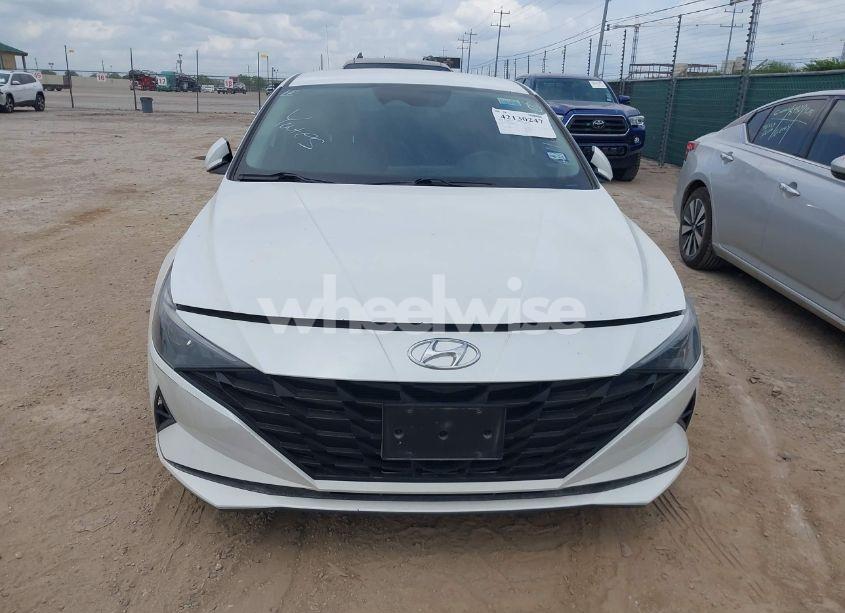 Photo 12 of 2021 Hyundai Elantra SEL (VIN 5NPLM4AG6MH002610)
