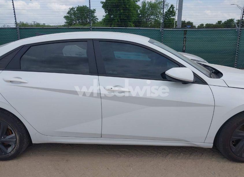 Photo 13 of 2021 Hyundai Elantra SEL (VIN 5NPLM4AG6MH002610)