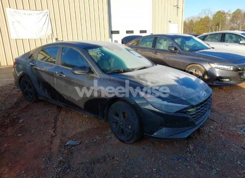 2021 Hyundai Elantra SEL (VIN 5NPLM4AG6MH021593) main photo