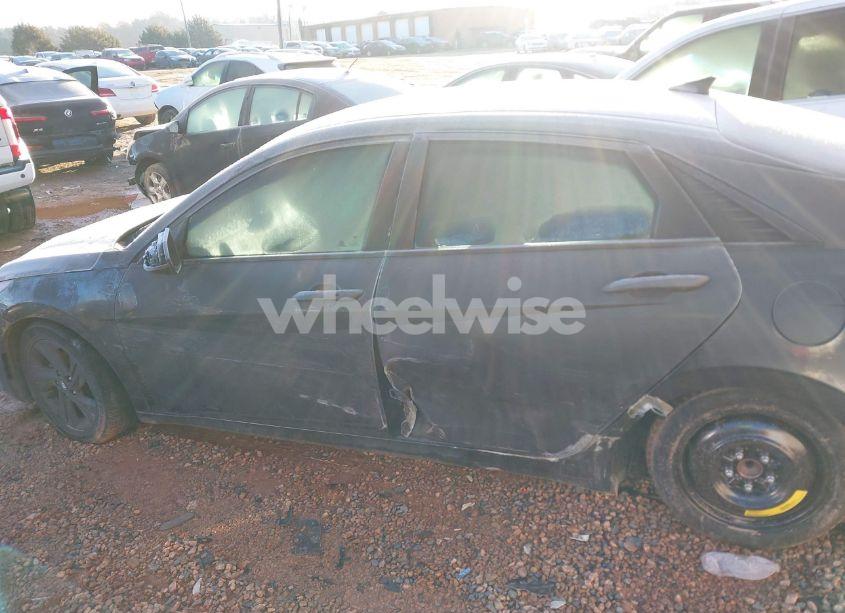 Photo 14 of 2021 Hyundai Elantra SEL (VIN 5NPLM4AG6MH021593)