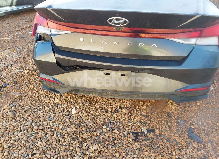 Photo 5 of 2021 Hyundai Elantra SEL (VIN 5NPLM4AG6MH021593)