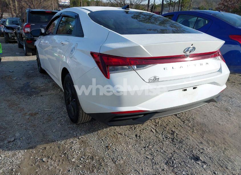Photo 3 of 2022 Hyundai Elantra SEL (VIN 5NPLM4AG6NH067863)