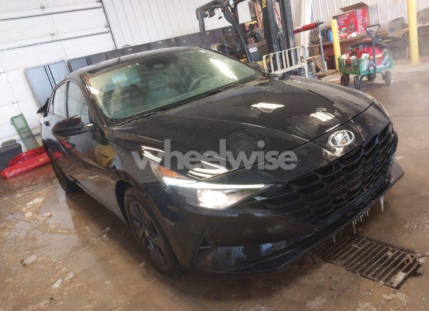 2022 Hyundai Elantra SEL (VIN 5NPLM4AG6NH070584) main photo