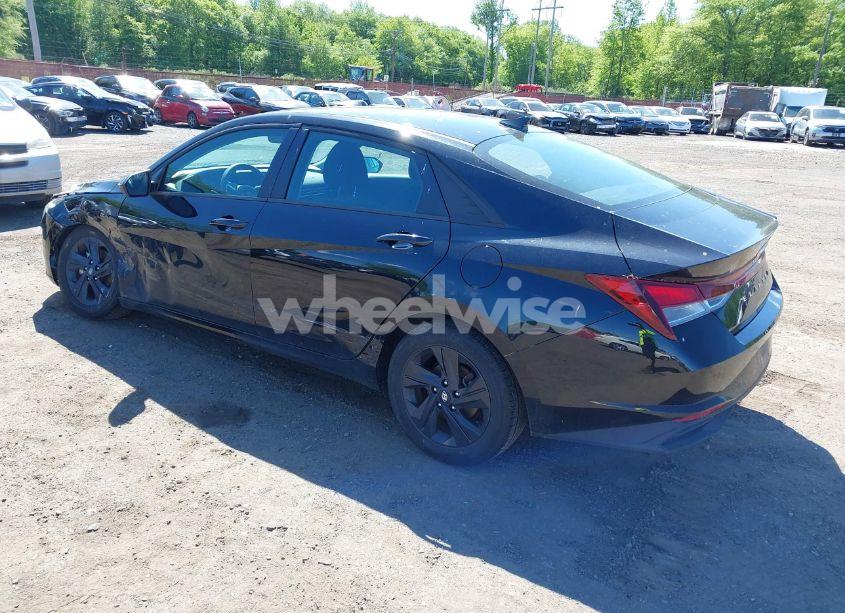 Photo 3 of 2023 Hyundai Elantra SEL (VIN 5NPLM4AG6PH092054)