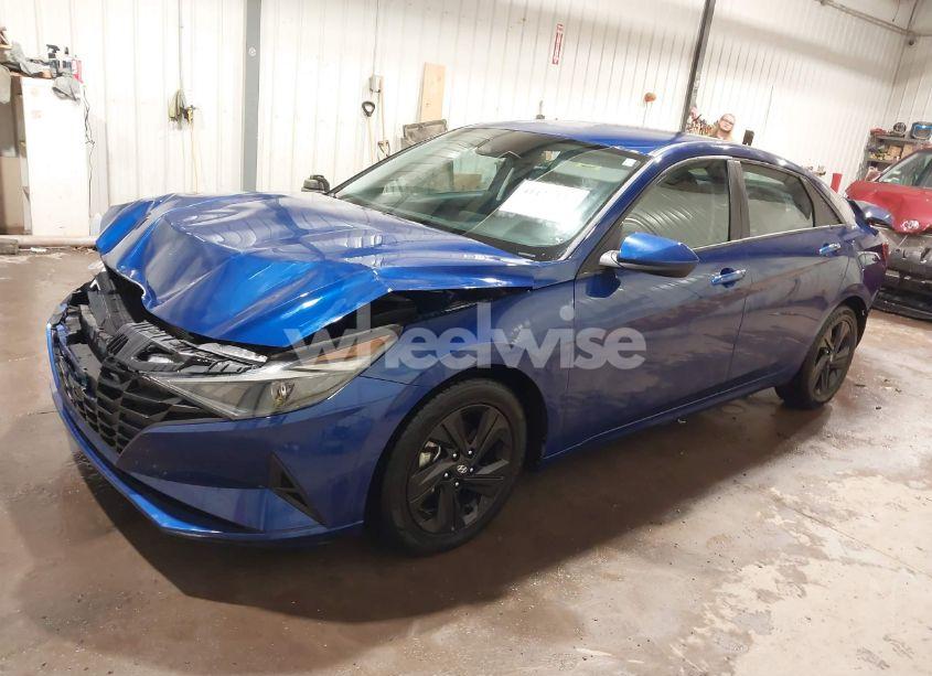 Photo 2 of 2021 Hyundai Elantra SEL (VIN 5NPLM4AG7MH017746)