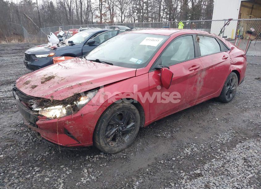 Photo 2 of 2021 Hyundai Elantra SEL (VIN 5NPLM4AG7MH035230)