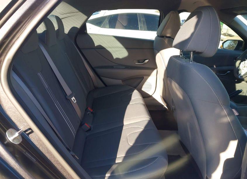 Photo 8 of 2021 Hyundai Elantra SEL (VIN 5NPLM4AG7MH046910)