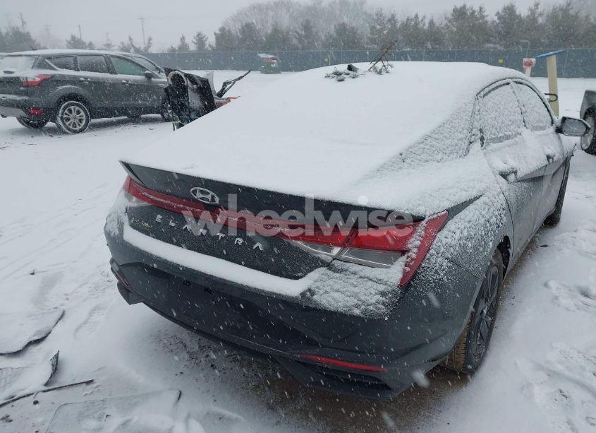 Photo 4 of 2021 Hyundai Elantra SEL (VIN 5NPLM4AG7MH051234)