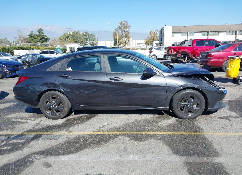 Photo 13 of 2021 Hyundai Elantra SEL (VIN 5NPLM4AG7MH052500)