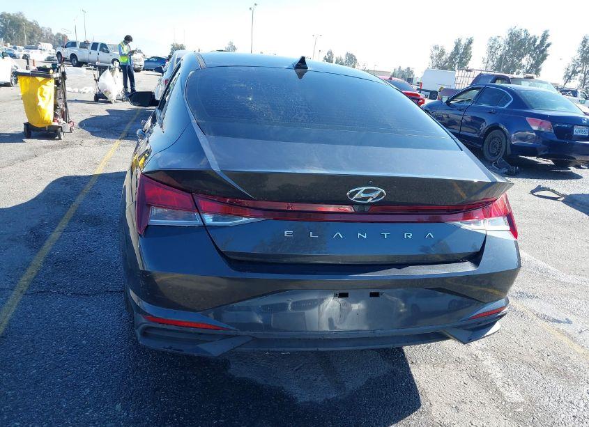 Photo 16 of 2021 Hyundai Elantra SEL (VIN 5NPLM4AG7MH052500)