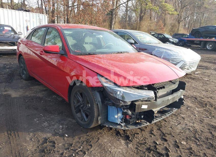 2022 Hyundai Elantra SEL (VIN 5NPLM4AG7NH075213) main photo